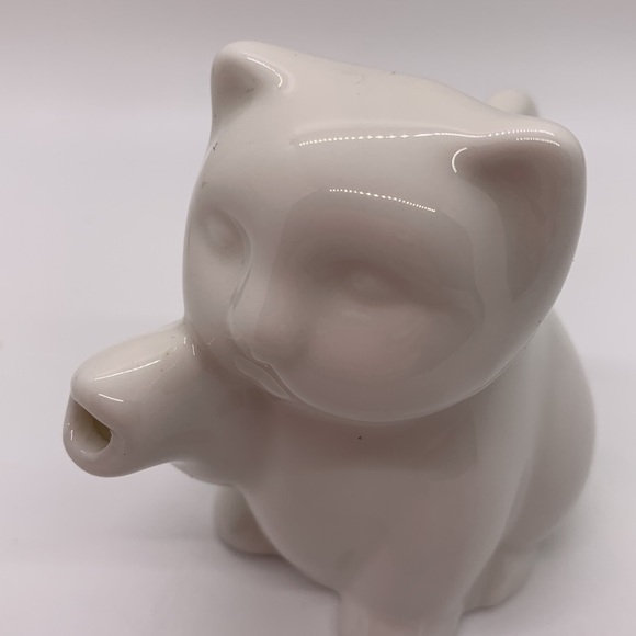 TWO’S COMPANY Single Serve Creamer Cat! - Picture 6 of 6